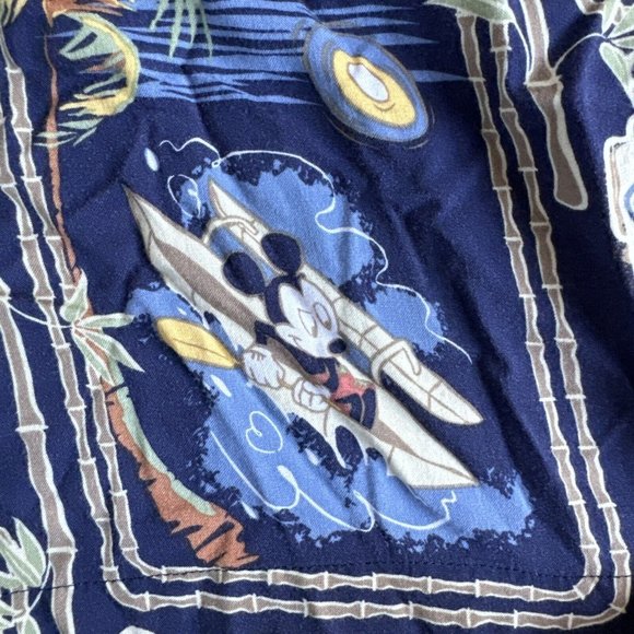 Disney Store Mens Tiki Mickey Donald Surfing Blue Hawaiian Shirt Size XL Aloha - Picture 8 of 9